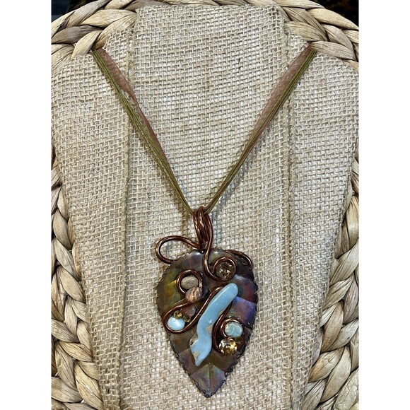 VTG Unsigned Miriam Haskell? Style Copper Leaf Turquoise Pendant Choker Necklace - Picture 1 of 9